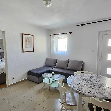Buba Apartment