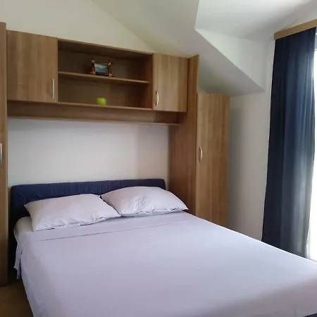 Buba Apartment
