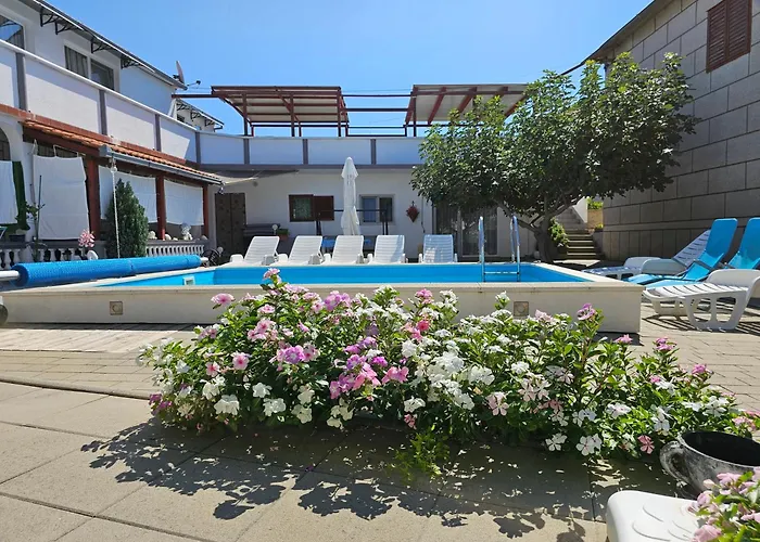 Buba Tribunj (Sibenik-Knin)